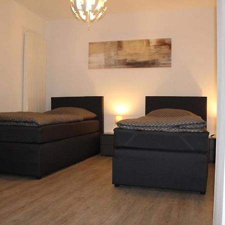 Isenbüttel Apartment Hanske מראה חיצוני תמונה