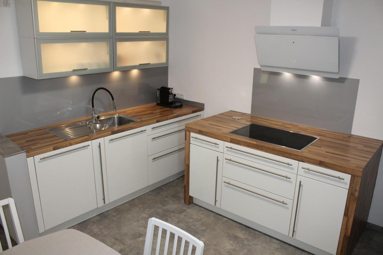 Isenbüttel Apartment Hanske מראה חיצוני תמונה
