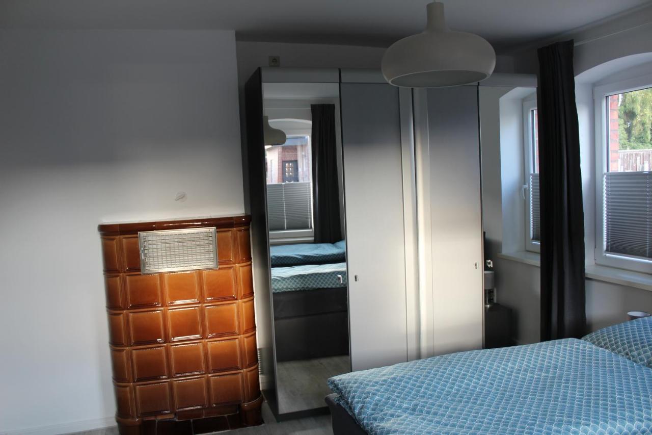 Isenbüttel Apartment Hanske מראה חיצוני תמונה