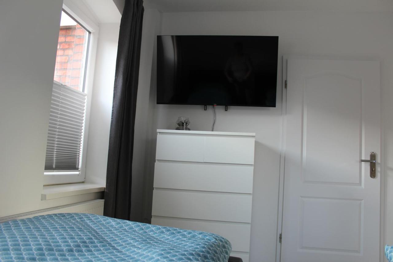 Isenbüttel Apartment Hanske מראה חיצוני תמונה