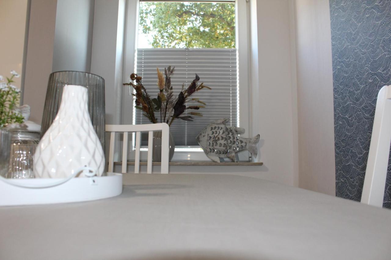 Isenbüttel Apartment Hanske מראה חיצוני תמונה