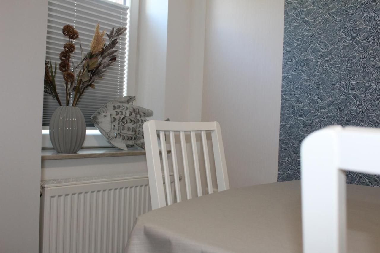 Isenbüttel Apartment Hanske מראה חיצוני תמונה
